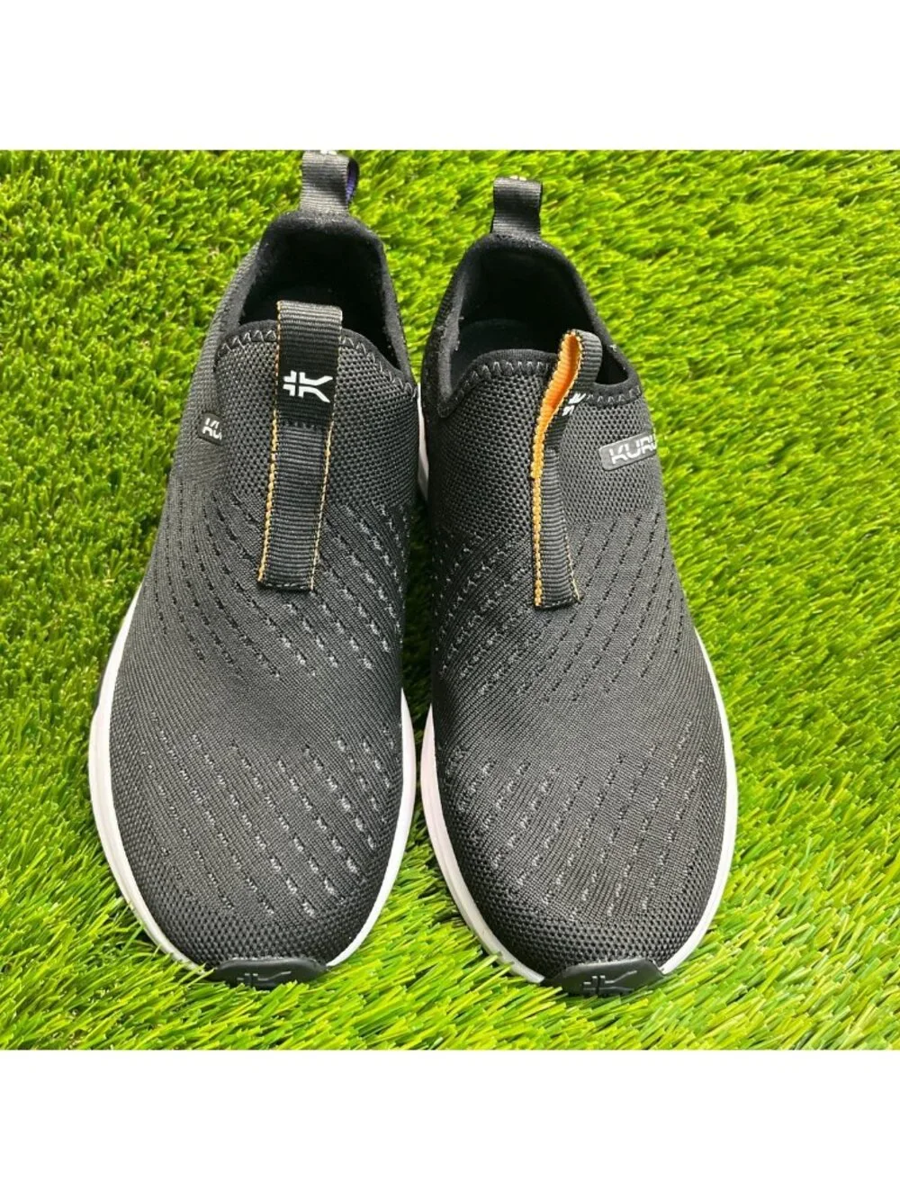 Kuru Atom Womens Size 6.5 Black White Athletic Walking Slip On Shoes Sneakers